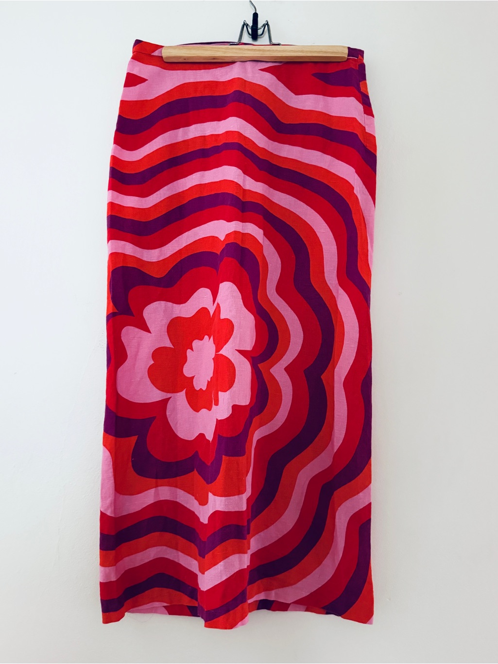 Zara Floral Wave Midi Skirt  Red  Pink  Purple